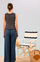 Waves top